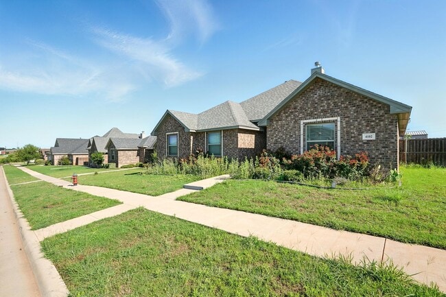Building Photo - 4102 Forrest Creek Ct