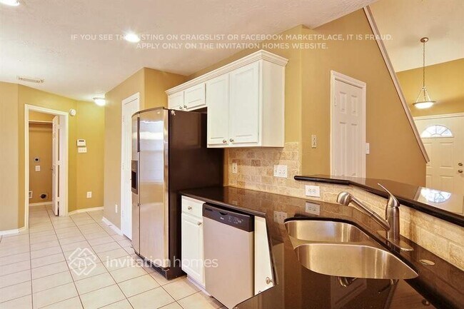 Foto del edificio - 7406 Telico Jct Ln