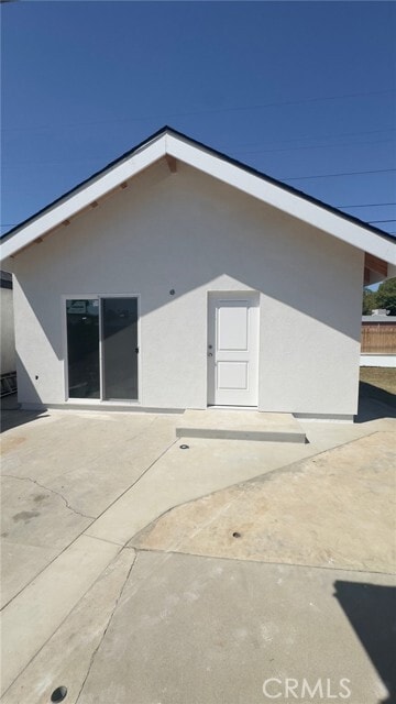 Building Photo - 3900 San Mateo Ave