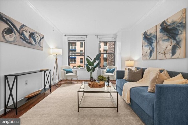 Foto del edificio - 616 E St NW