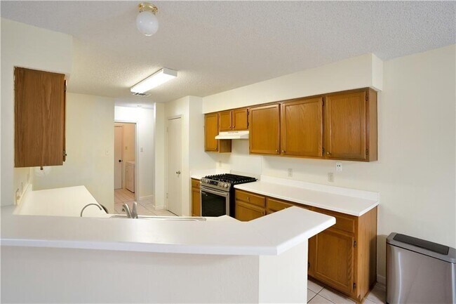 Foto del edificio - 1107 Dover Pass