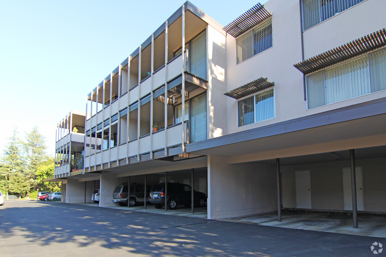 Building Photo - Parksquare Apartments