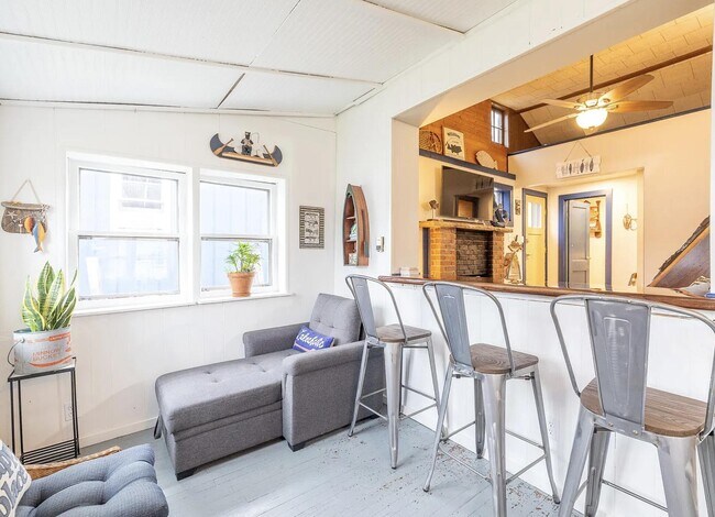 Foto del edificio - 2555 Melvin Rd