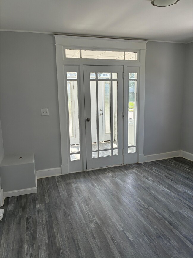 Foto del edificio - 4406 Hooper Ave