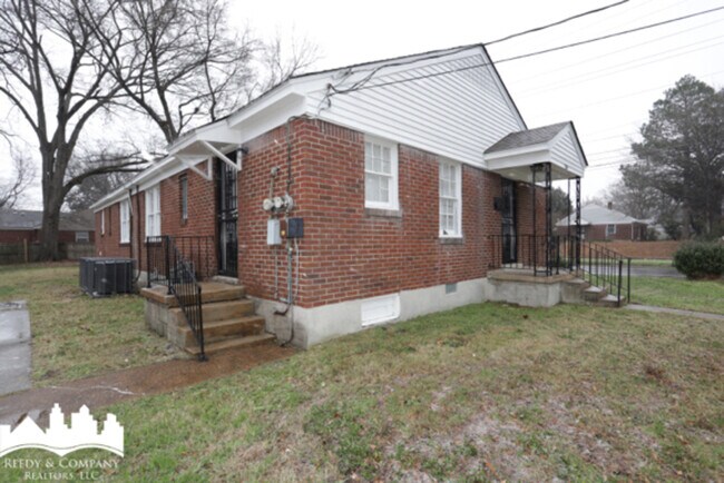 Building Photo - 3384 Guernsey Ave