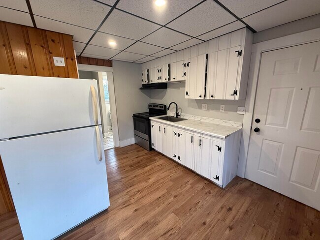 Foto del edificio - 11 Pearl Ln