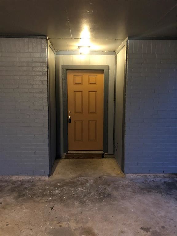 Building Photo - 2213 Mykawa Rd