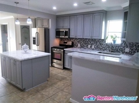 Building Photo - 344 Hoffman St