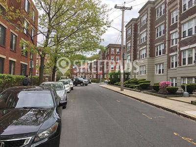 Building Photo - 1 bedroom in Boston MA 02134