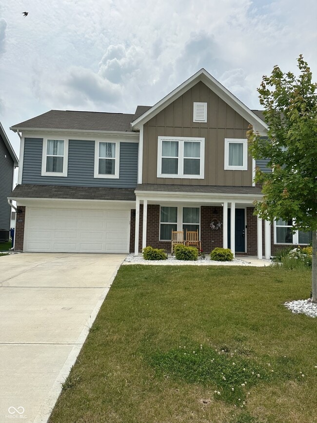 Building Photo - 5499 Wood Spg Ln