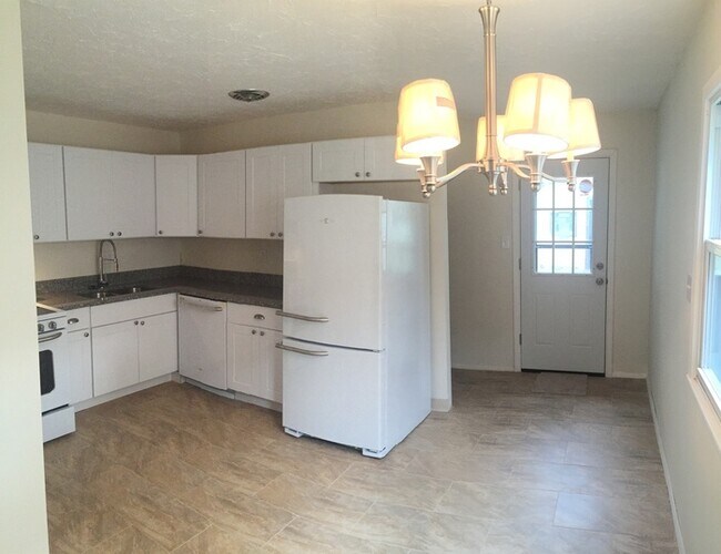 Building Photo - Ready for Immediate Move-in!