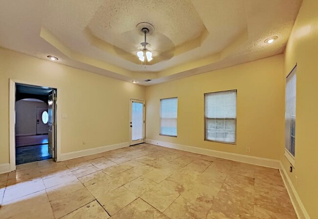 Foto del edificio - 1073 Emerson Ave SE