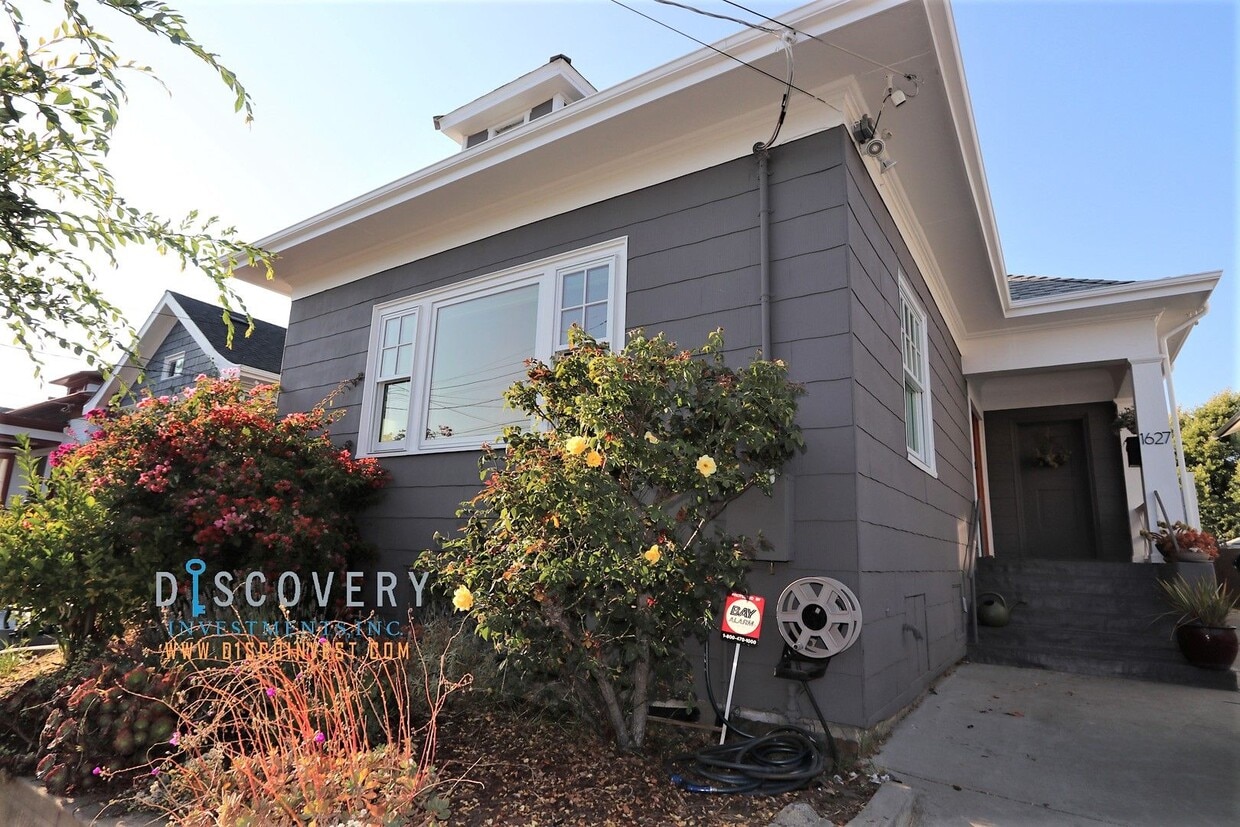 Charming South Berkeley Home for Lease - Charming South Berkeley Home for Lease