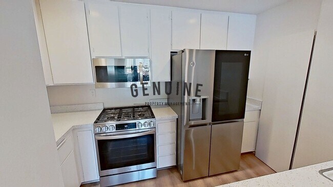 Foto del edificio - 1 Bedroom ~ Live in the Heart of South Coa...
