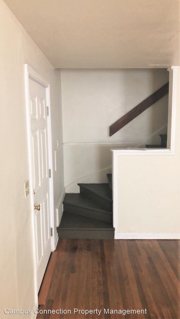 Building Photo - 4 br, 1 bath House - 1823 High St