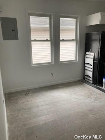 Building Photo - 13-67-67 Dickens St