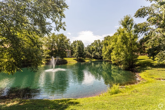 Lush Landscape - Southpoint at Stones River
