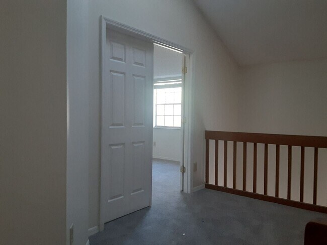 Foto del edificio - 2 br, 2 bath House - 630 STEAMBOAT COURT, ...