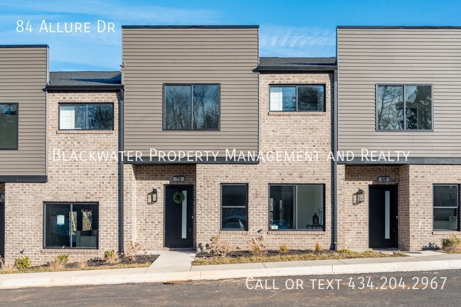 Primary Photo - Move In Special! Receive 1/2 off your firs...
