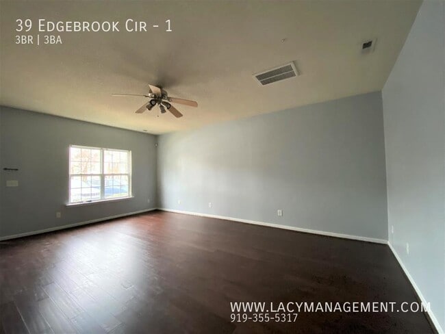Building Photo - 39 Edgebrook Cir