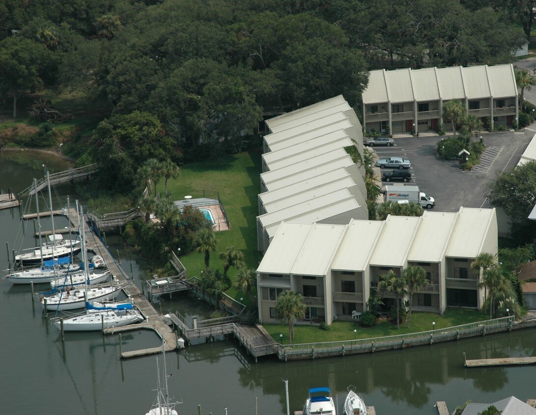 927 S Ponce De Leon Blvd, St. Augustine, FL 32084 Condo for Rent in St. Augustine, FL