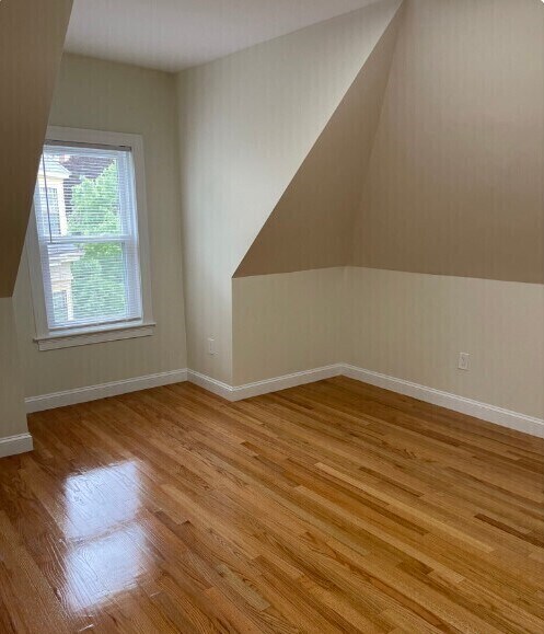 Foto del edificio - 16 Harris St