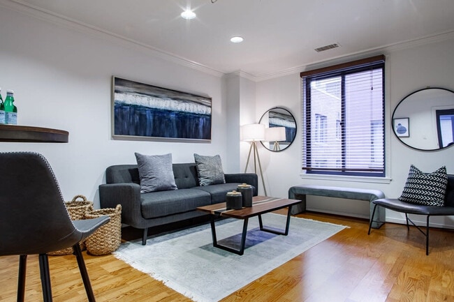 Building Photo - 1020 16th St NW