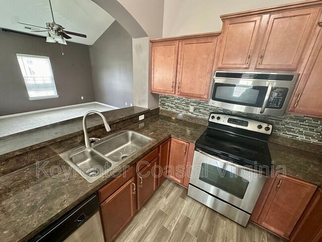 Foto del edificio - 404 Blue Heron Trail