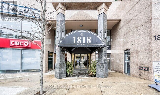 Photo du bâtiment - 1818-1818 Bayview Ave