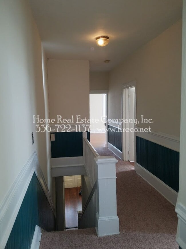 Building Photo - 110 S Marshall St