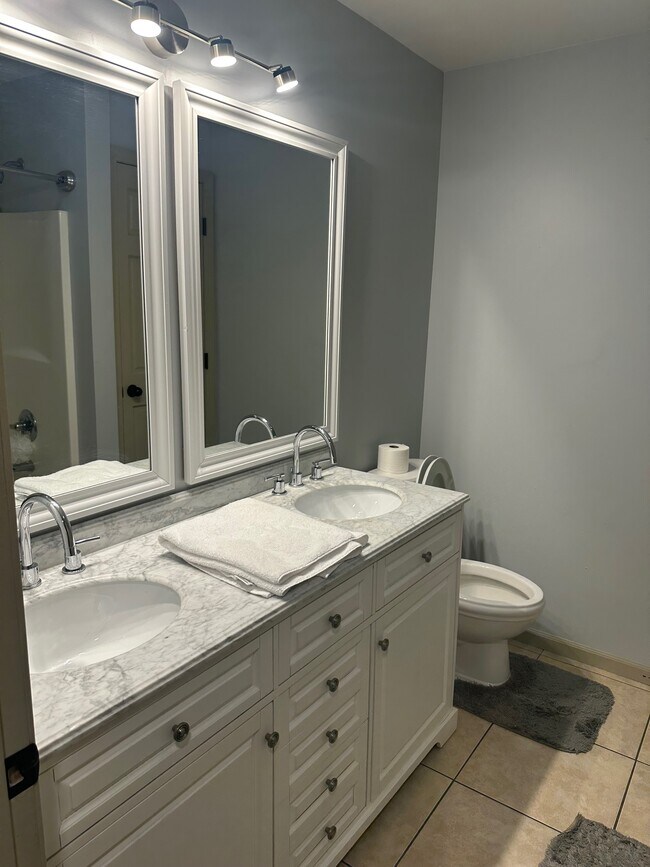 Foto del edificio - 2140 Old Highway 50