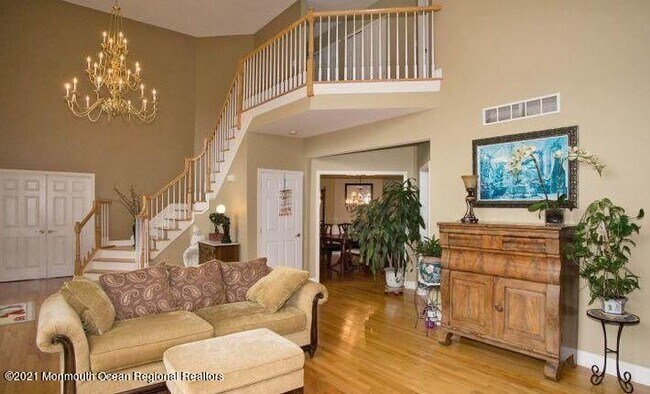 Foto del edificio - 467 Leesville Rd