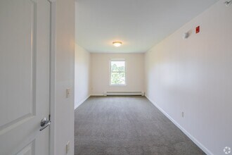 Interior Photo - Village at Autumn Pond