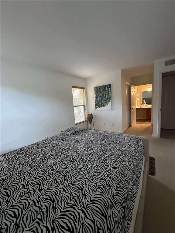 Foto del edificio - 707 Beaufort Cir