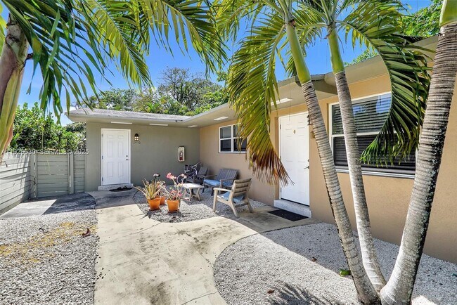 Building Photo - 2470 NE 182nd Terrace