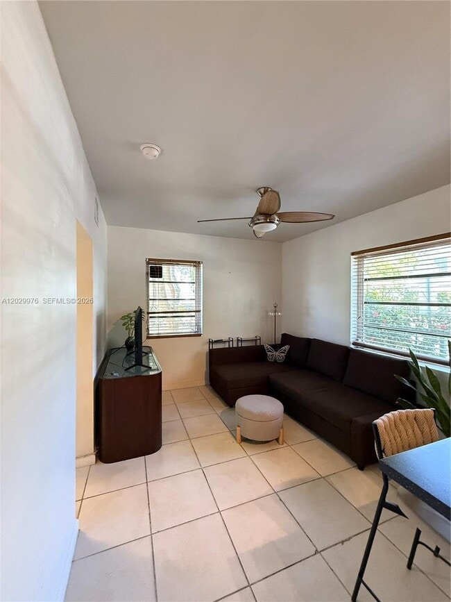 Photo - 601 Michigan Ave (Miami Beach, FL) Apartment