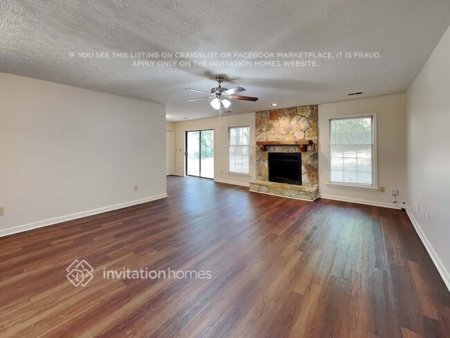 Building Photo - 403 Cindy Dr SE