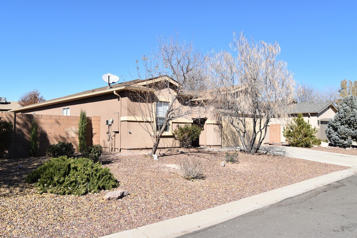 1540 Essex Way, Chino Valley, AZ 86323 House Rental in Chino Valley