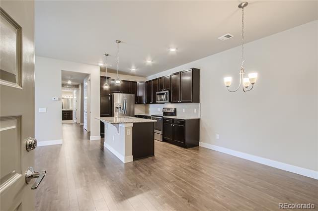 Foto del edificio - 15345 W 64th Ln