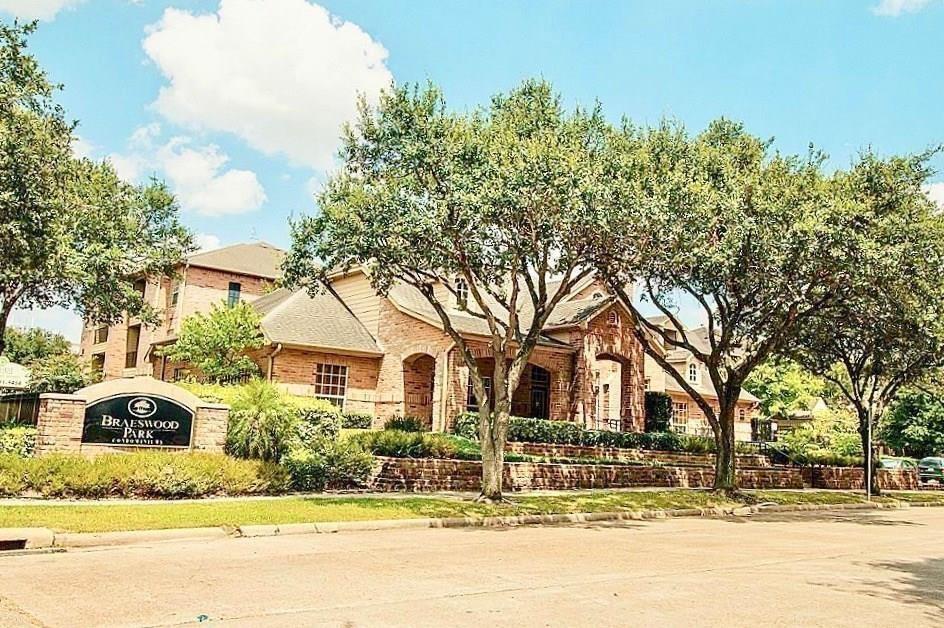 2255 Braeswood Park Dr Unit 159, Houston, TX 77030 Condo for Rent in