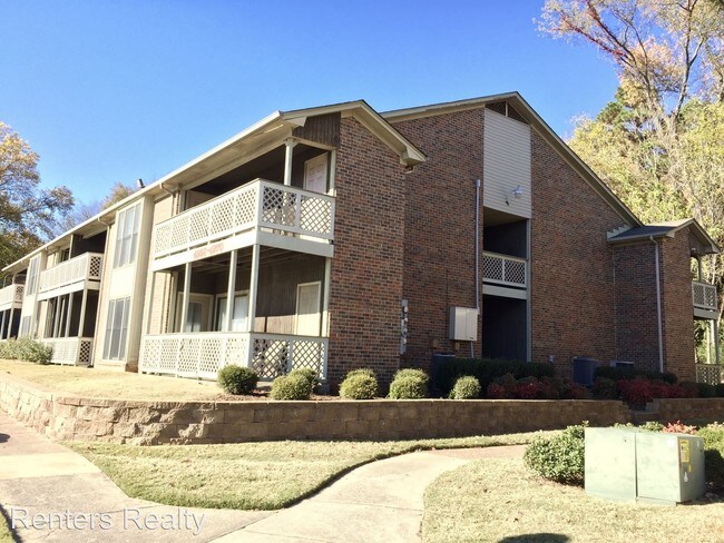 Building Photo - 4987 Seven Pine Cir