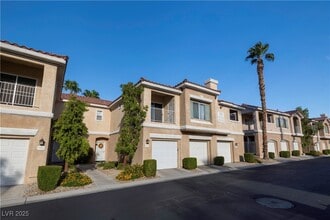 Building Photo - 251 S Green Valley Pkwy