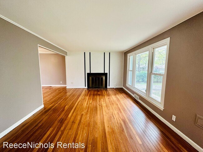 Building Photo - 3 br, 1 bath House - 7047 Linden Street
