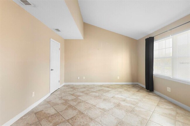 Foto del edificio - 2302 S Park Ave