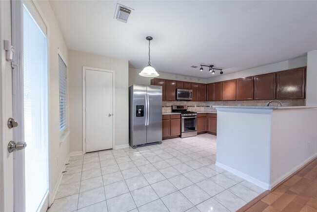Foto del edificio - 18231 Blake Valley Ln
