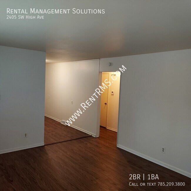 Building Photo - 2405 SW High Ave- 2 BED/1 BATH