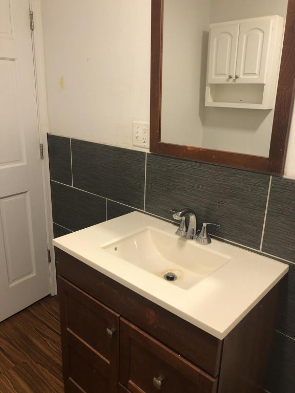 Foto del edificio - 220 Charter St. #2