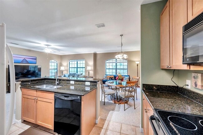 Building Photo - 2279 Portofino Pl