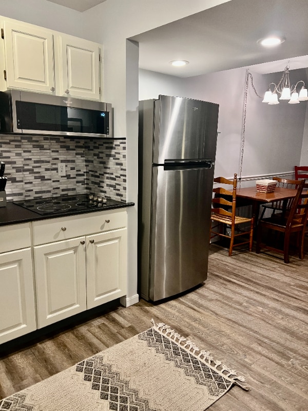 Building Photo - 1623 Old Pond Ln