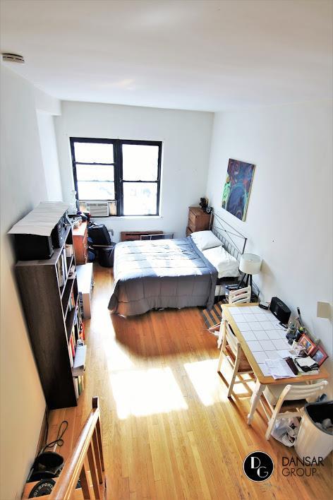 Building Photo - 255 West 75th Street